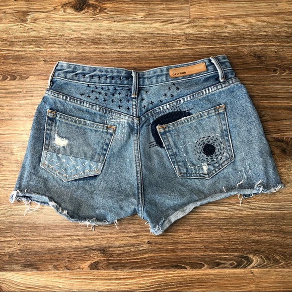 Grlfrnd ‘Cindy’ High Rise Jean Shorts, Sz 28 - Picture 4 of 7